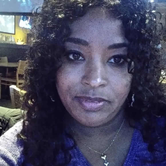 Meet your Posher, Frederikia - Picture 2 of 12